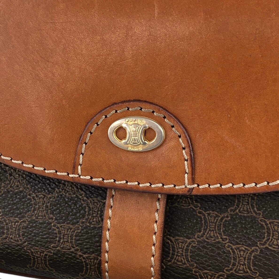 ★CELINE セリーヌ  マカダム ショルダーバッグ ブラウン ブラゾン PVCレザー ミニバッグ nwujcb CELINE セリーヌ マカダム ショルダーバッグ ブラウン ブラゾン PVC