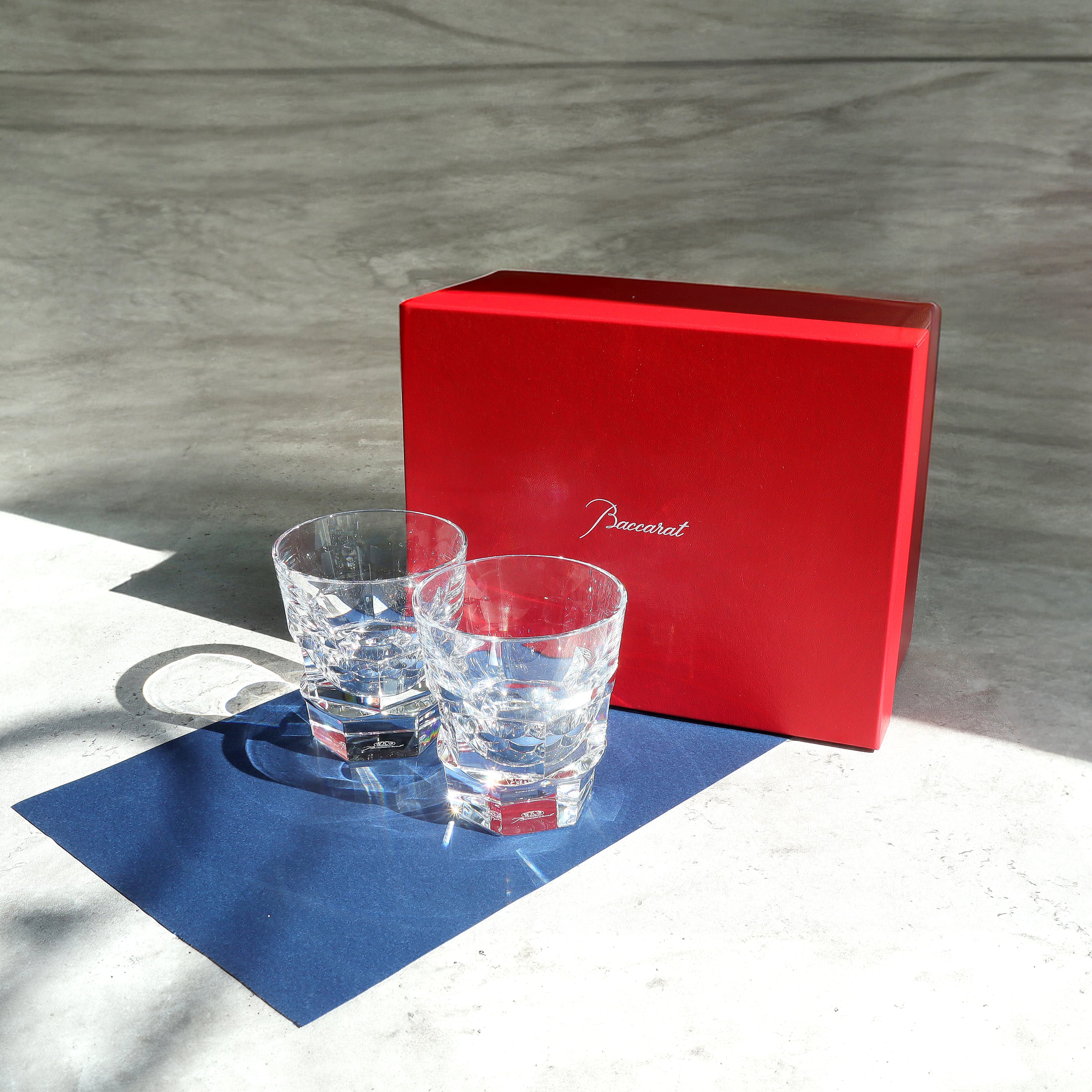 【新品】バカラ　　ペアグラス（決まりました） New BACCARAT バカラ アビス タンブラー ペア グラス 2客セット