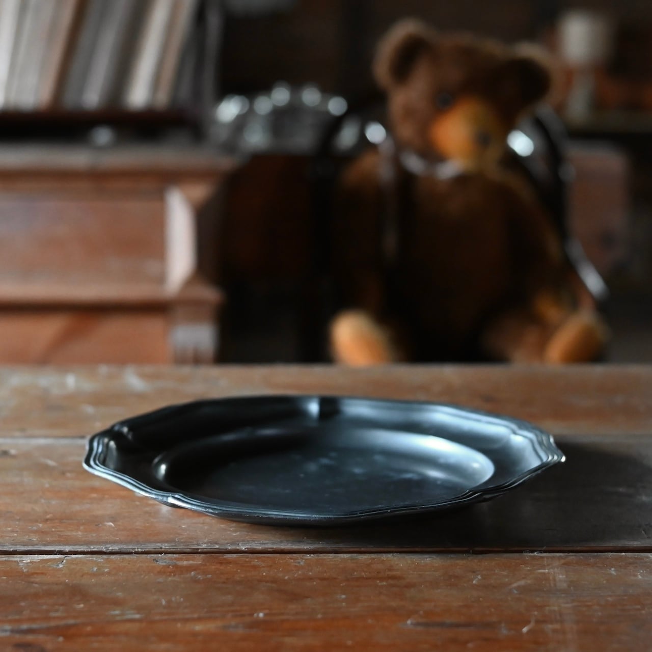 Pewter Plate / ピューター プレート〈 お皿・エタン・収納・店舗什器