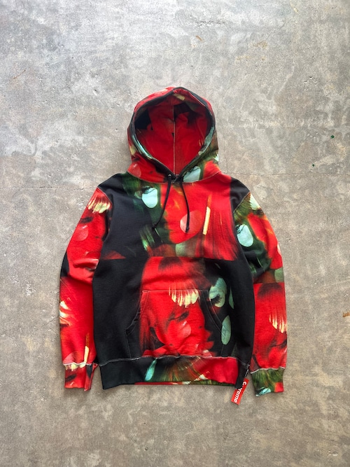 Supreme 総柄 フォトプリント プルオーバーパーカー レッド ブラック