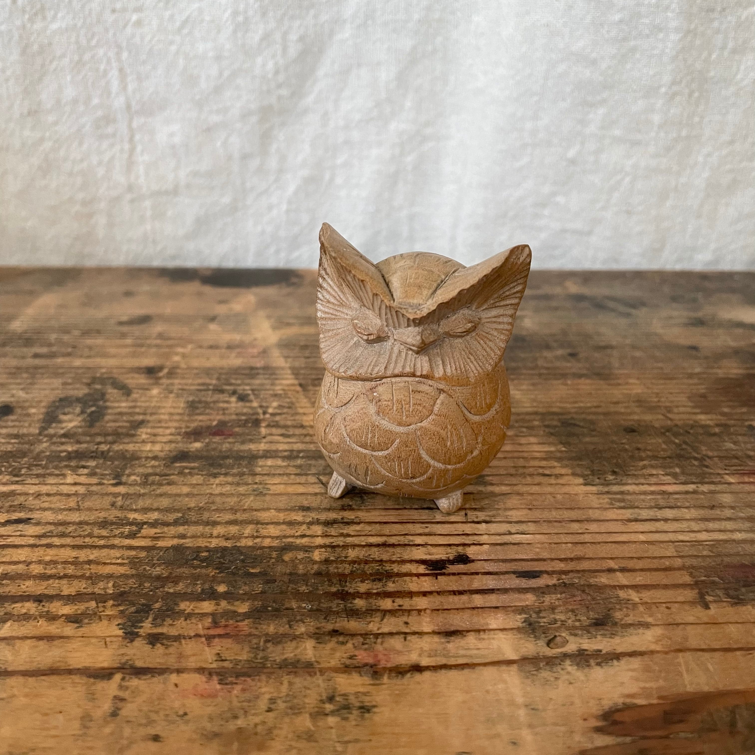 木のミミズクさん