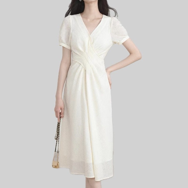 Cream color V neck short sleeve design dress　00153