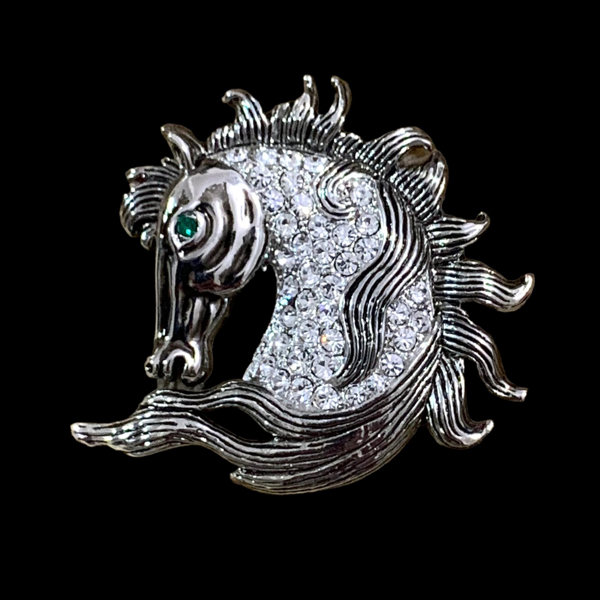 Silver horse ブローチ
