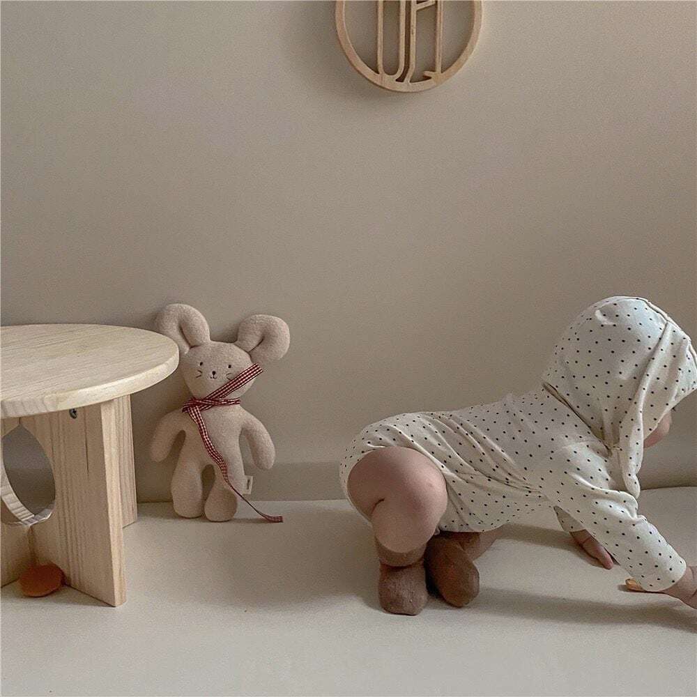 帽子付き星柄ロンパース