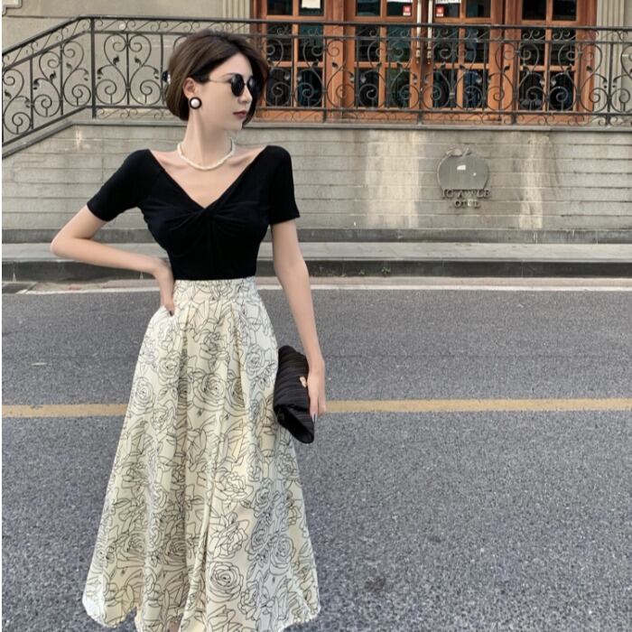 スタンダードハイウェストウェストAラインスカート ブラックスリムトップス サマー レトロ 夏物 ドラファッションホール95663903310