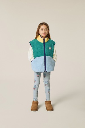 the campamento/Green Teddy Vest