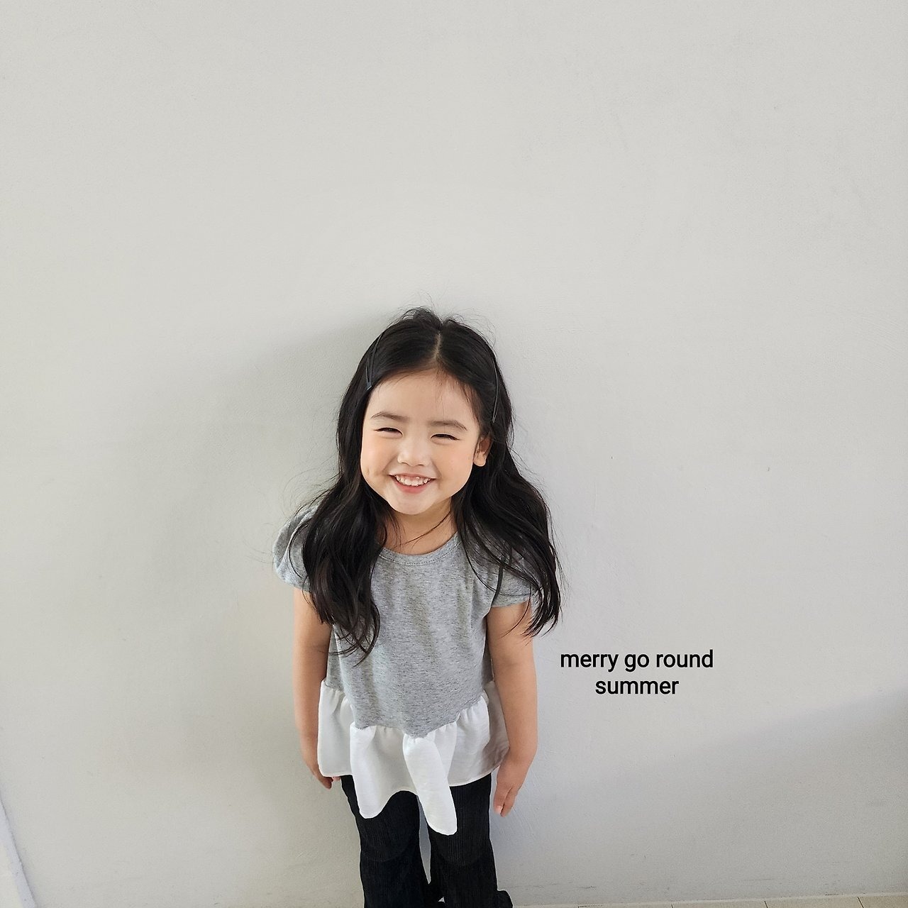 cream XS［即納］satin fril puff tee / merry go round 26summer