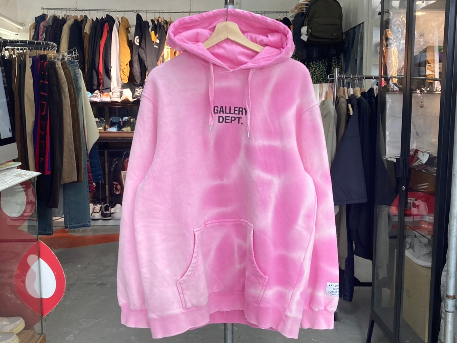 Gallery Dept. Sunfaded Centered Logo Hoodie Pink Men's - US