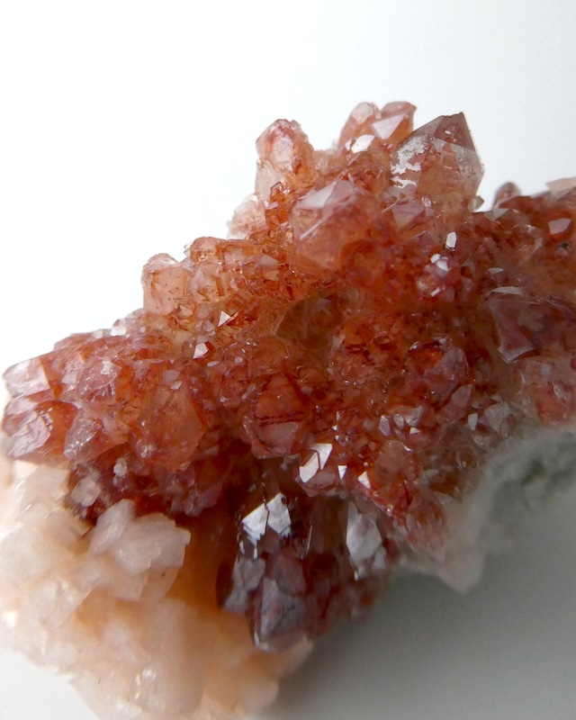 Red Quartz With Calcite 赤水晶とカルサイト原石 ⭓ 午後のスイーツタイム ⭔ MINERAL・原石&鉱物