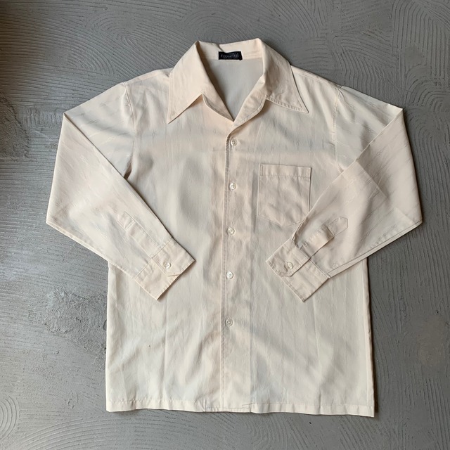 Open collar white shirt