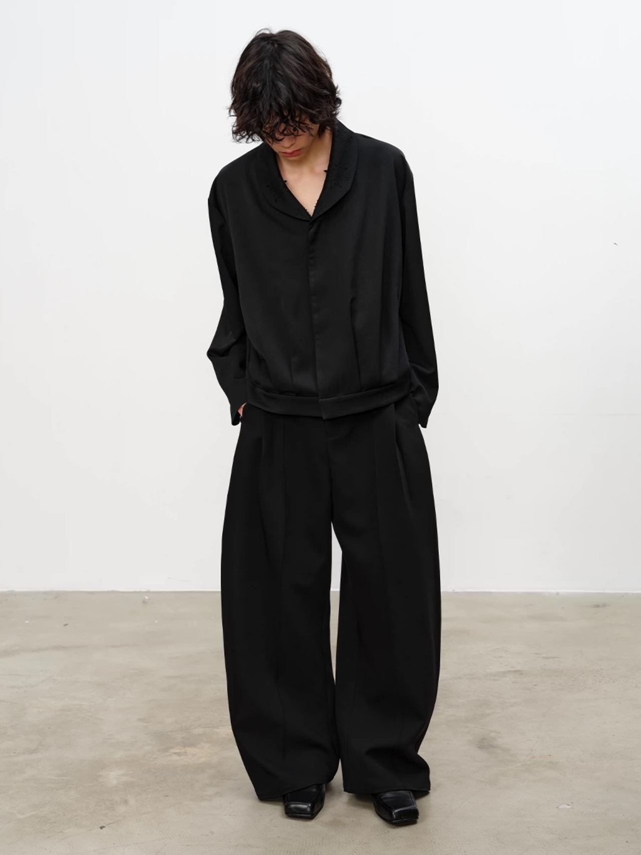 JCAESAR STUDIO PLEATED LASER JACKET