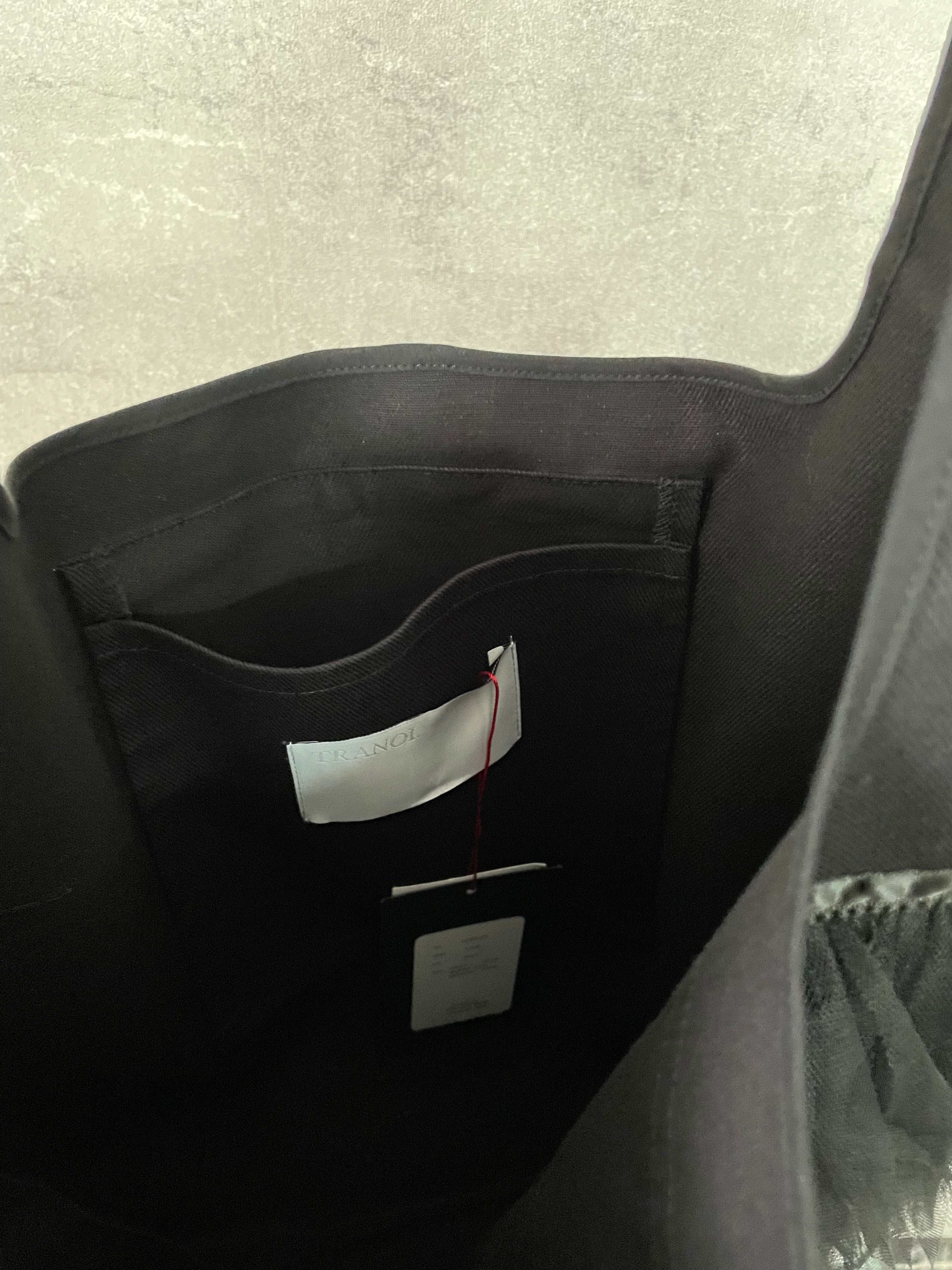 フリルBAG S. 203S603 | TRANOI.offical STORE フリルBAG S. 203S603 | TRANOI.offical STORE