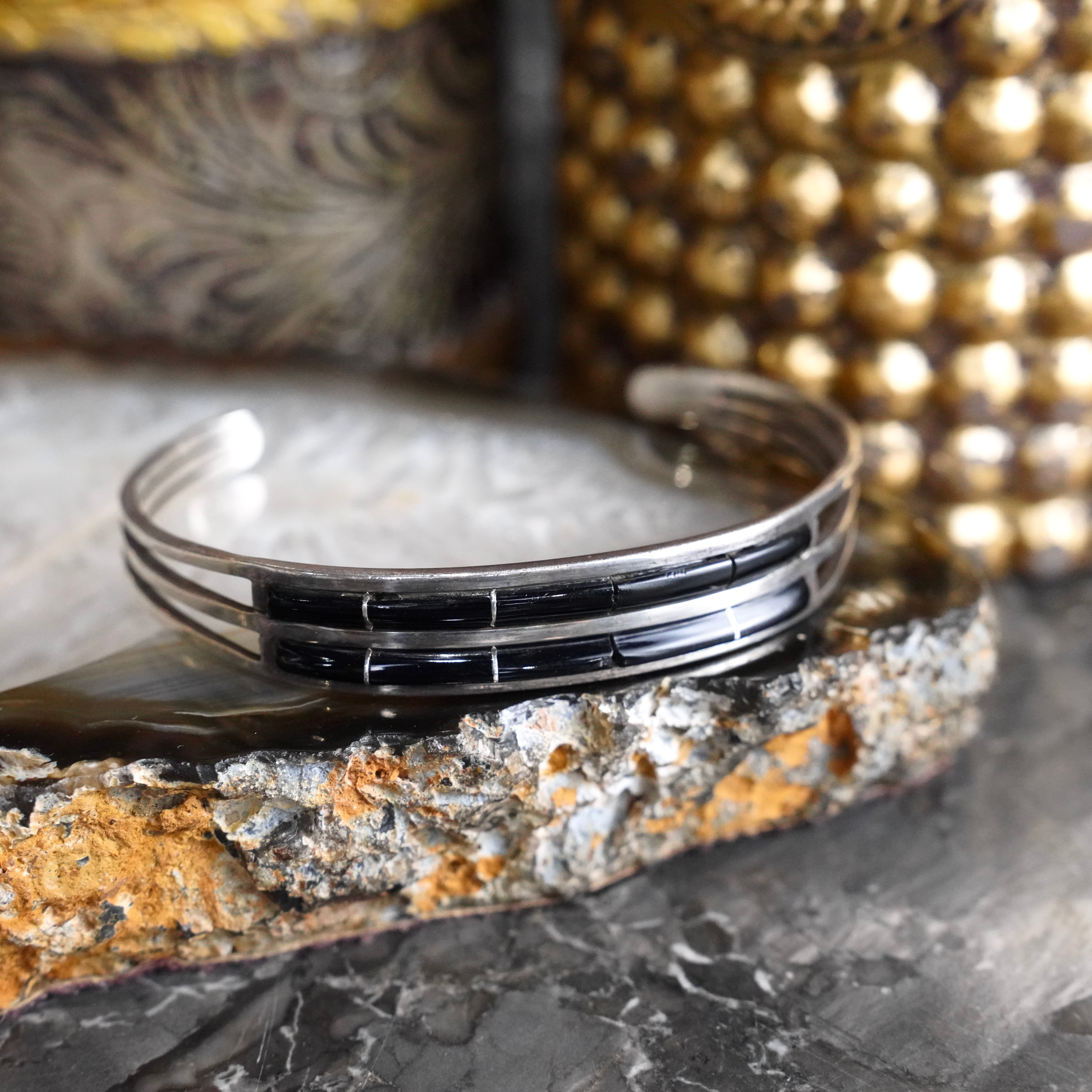70's〜80's USA VINTAGE INDIAN JEWELRY ZUNI Robert Dalton? DOUBLE