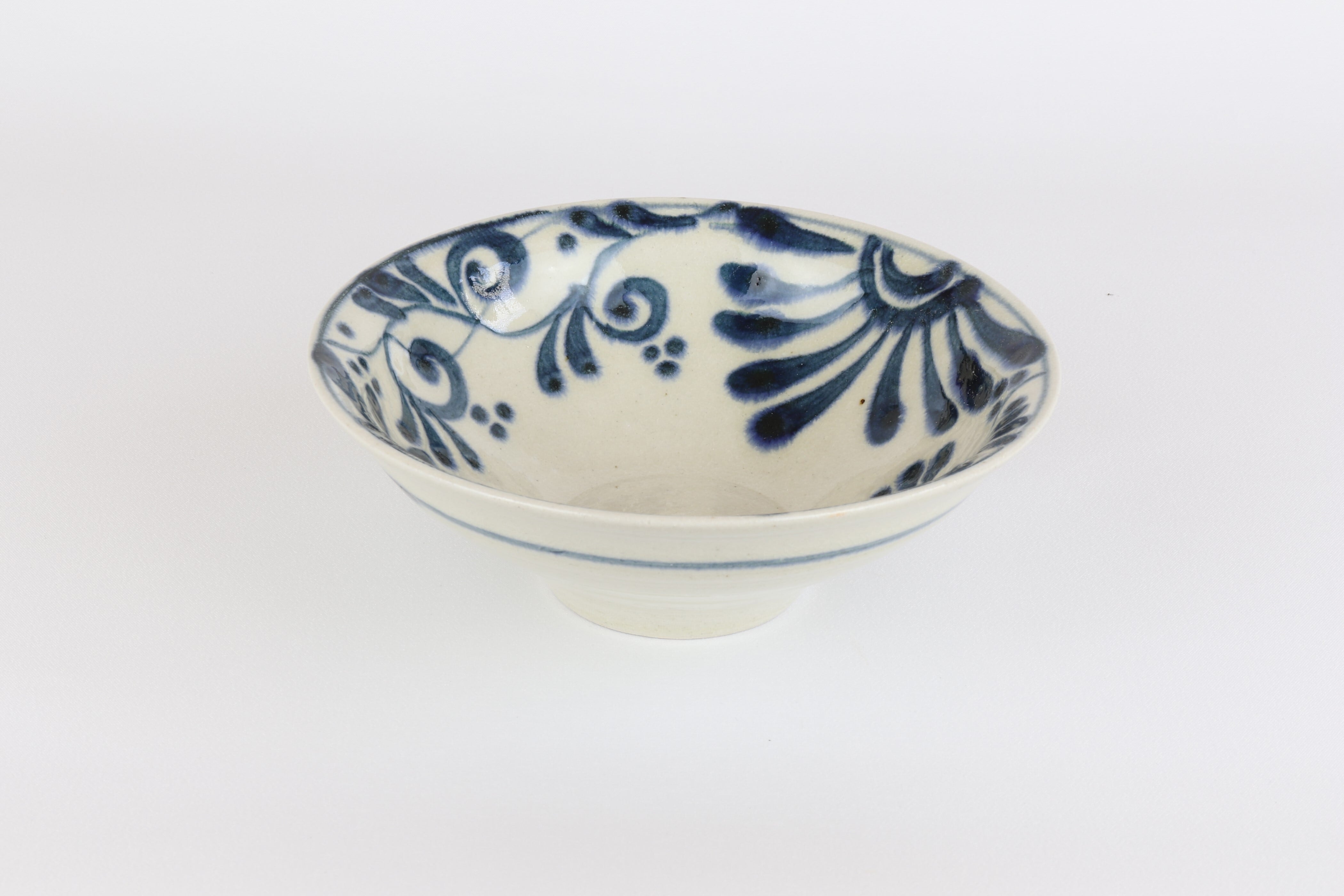 安南 凛麺平鉢 ツル唐草【B級品 特価】