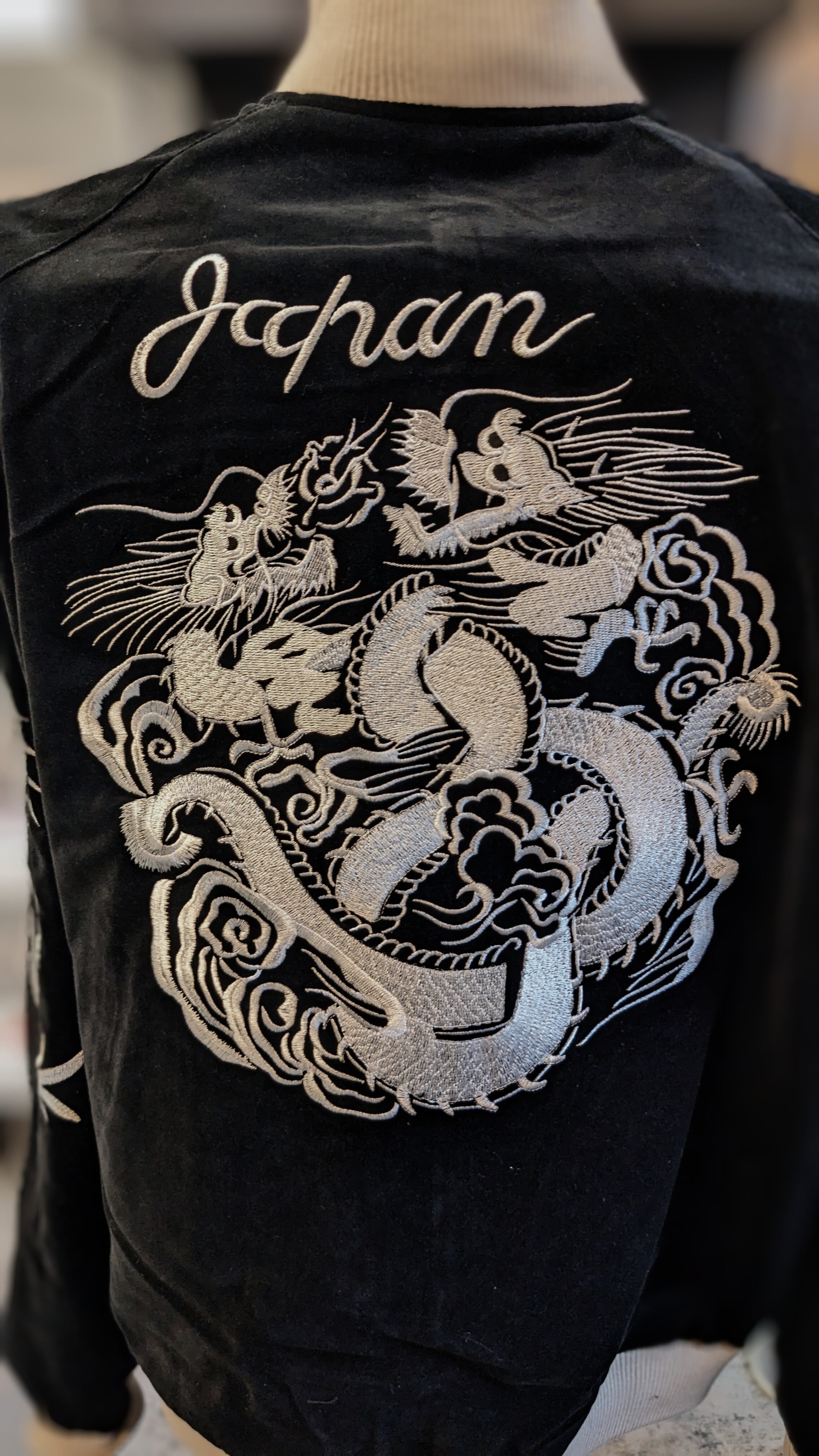 スイッチプランニング　スカジャン　L リバーシブル　黒　虎　龍 SWITCH PLANNING | 風と地の吾