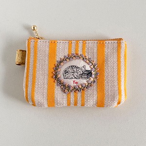 コインパース『すりすり猫・イエロー』