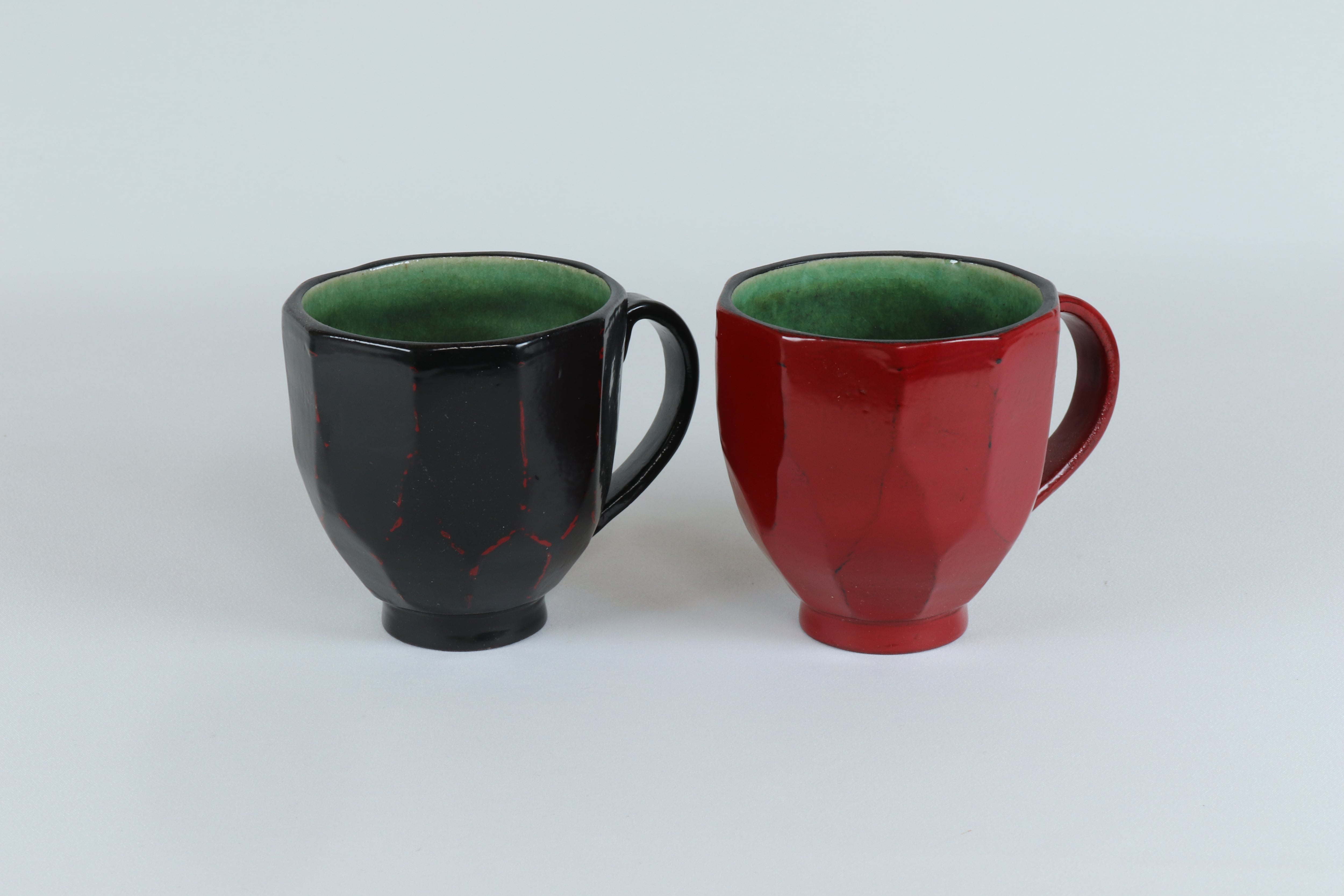 漆陶 オリベ 削ぎマグ