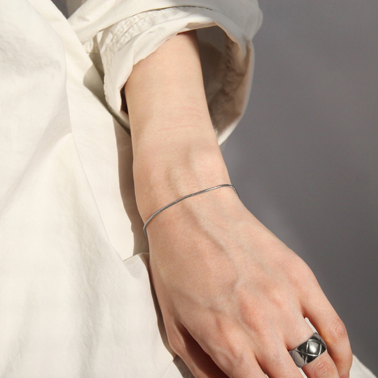 【ネコポス便】ブレスレット ボールモチーフスライドチェーンブレスレット 金属アレルギー サージカルステンレス 2098