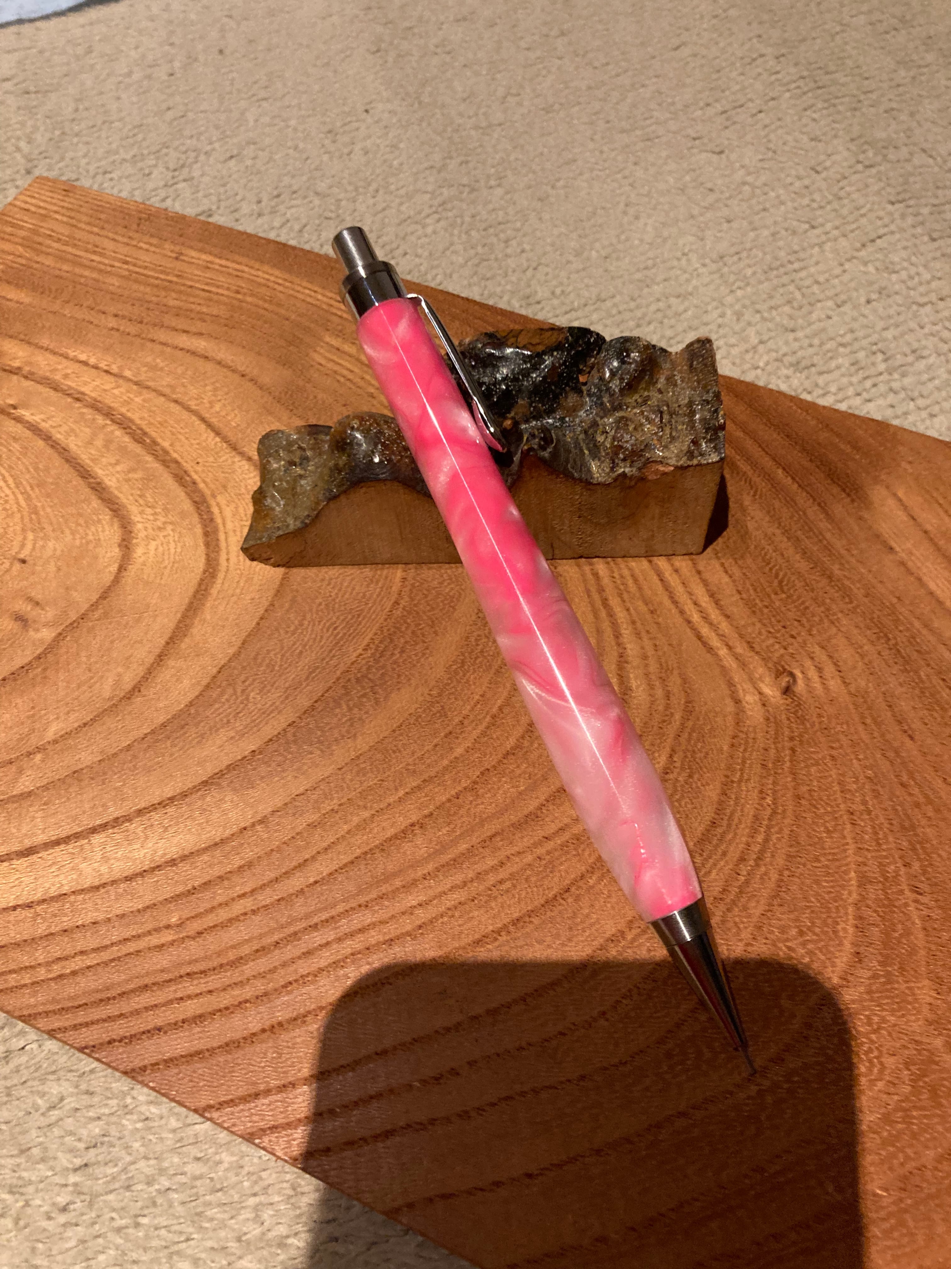 アクリル 蛍光ピンク | YI工房