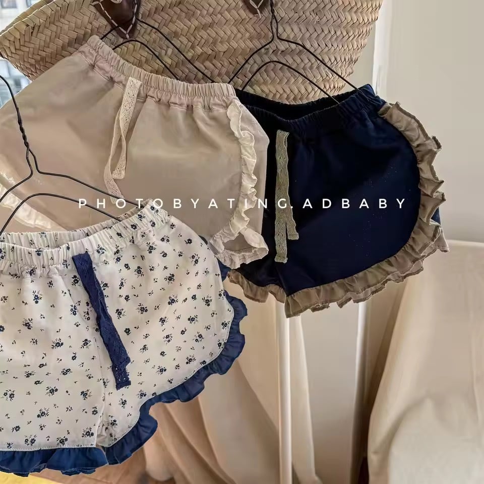 フリルショートパンツ