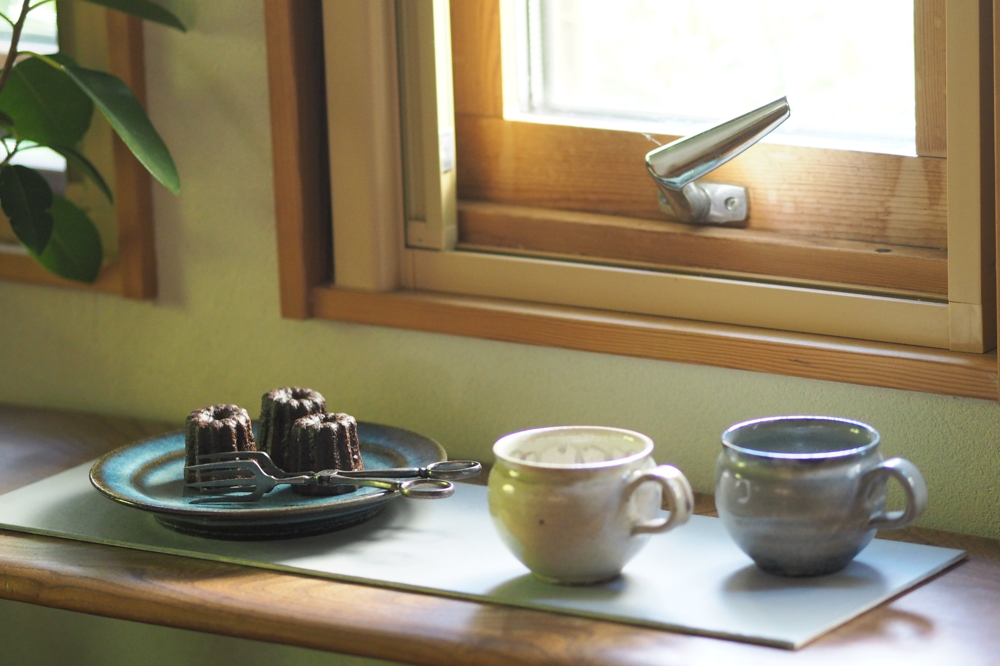 余宮隆 42.縁ゆらマグカップ | 陶屋なづな