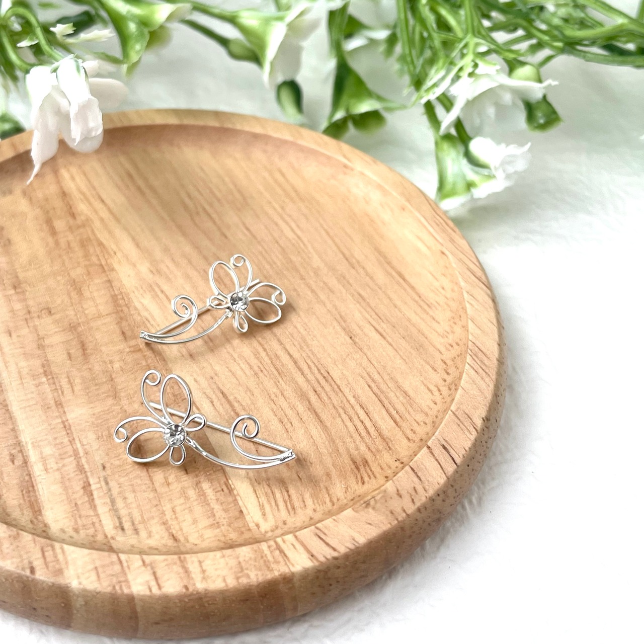 s925 シンプル蝶々シルバーイヤーカフ　/ イヤリング　/ ピアス