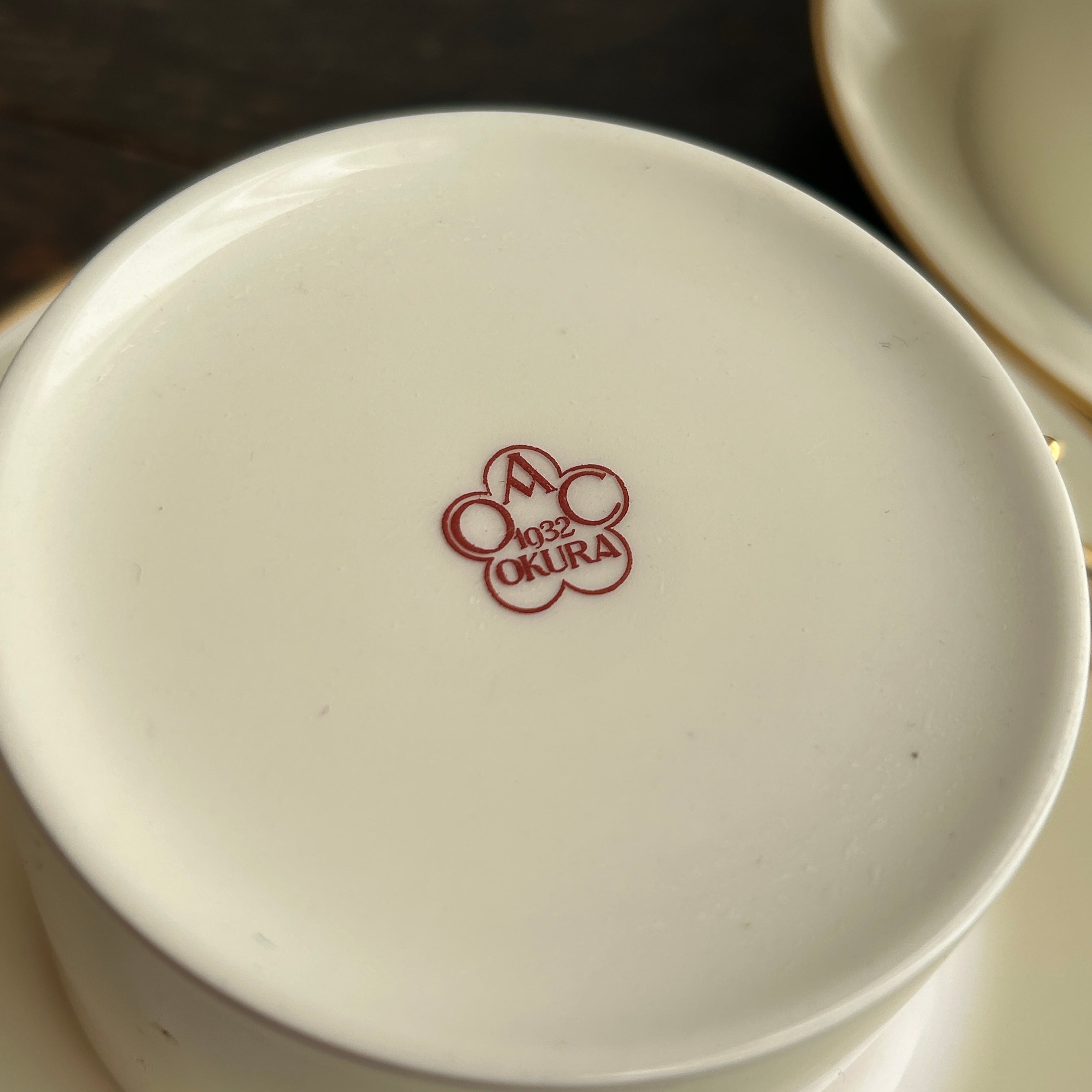 昭和7年大倉陶園　漆蒔技法コーヒーC&S 6客セット