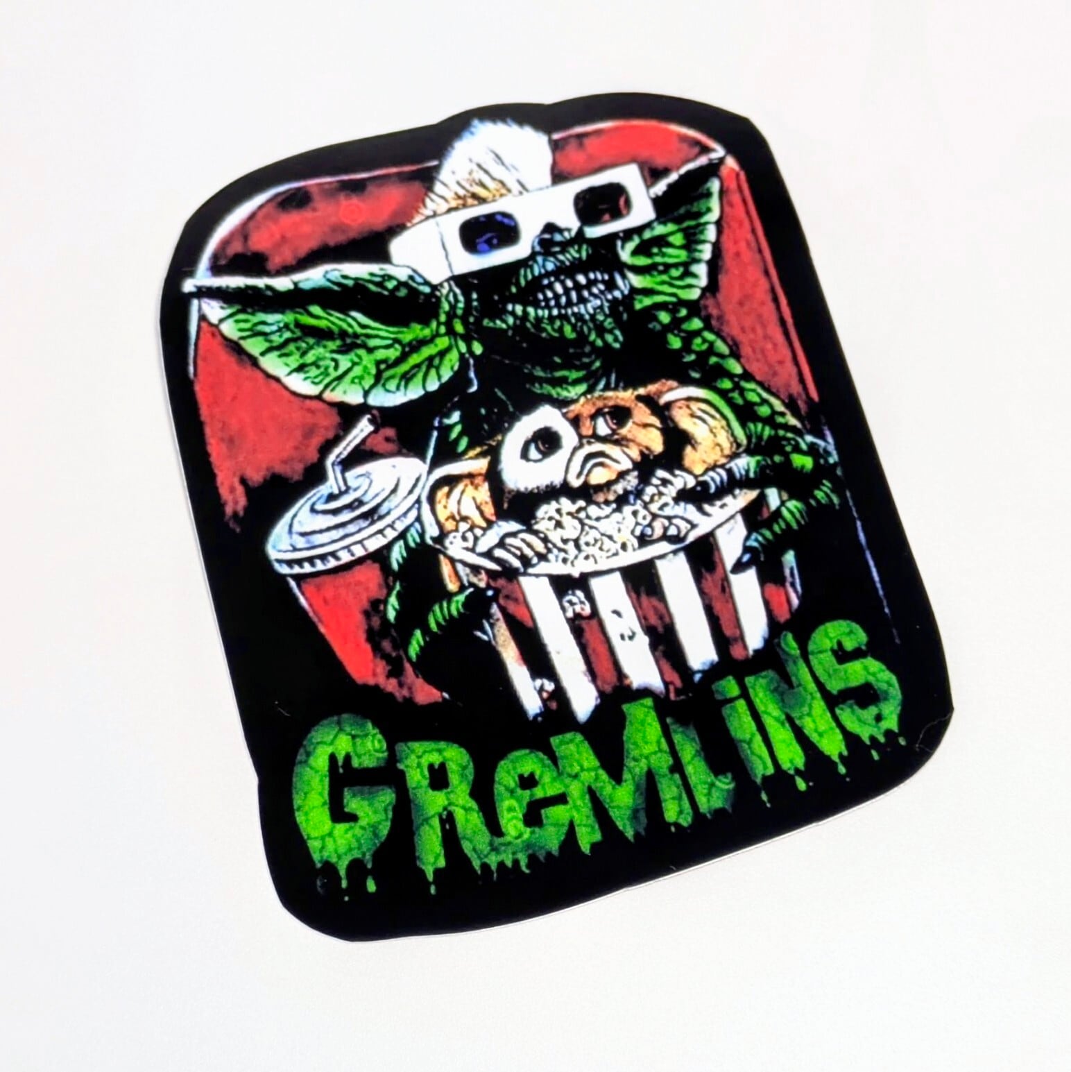 送料無料!!【 DIE-CUT STICKER / ダイカットステッカー】『 Gremlins / グレムリン 』ギズモwithストライプ ポップコーン / ステッカー / シール 〚アメリカン雑貨 アメトイ〛