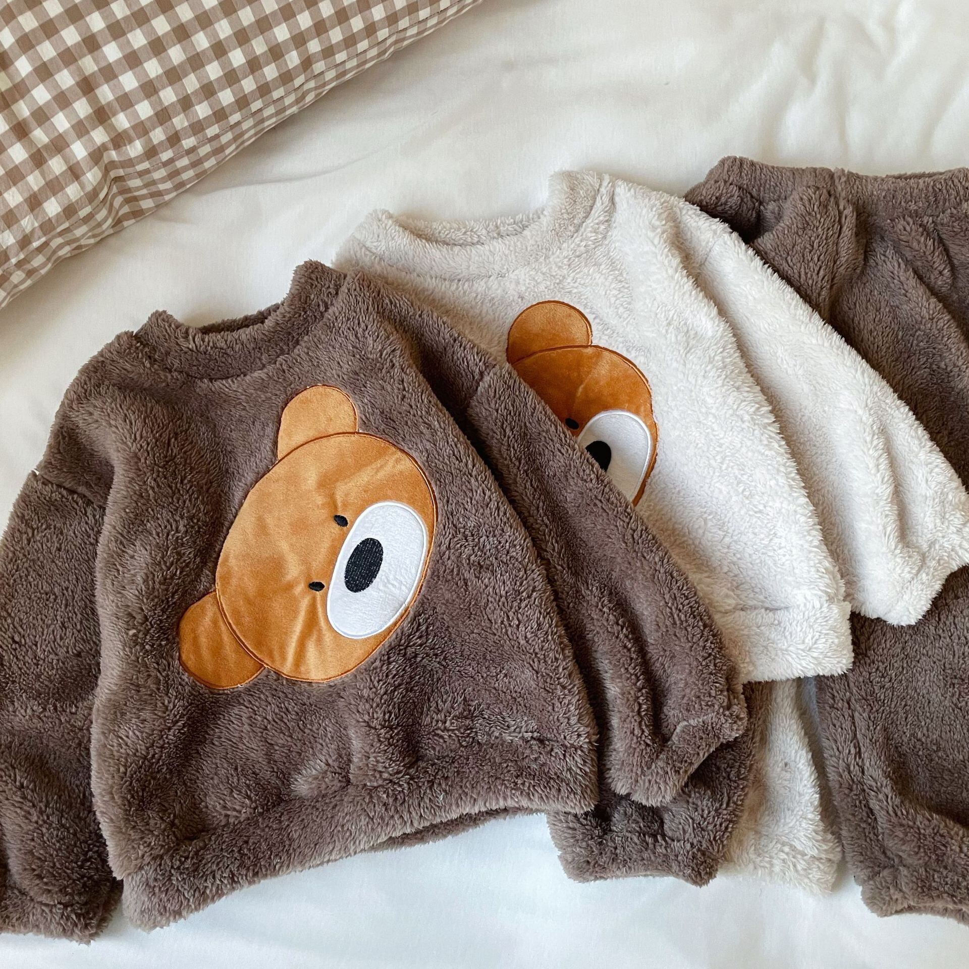 【3.7即納KID】ウォームクマ柄フランネルルームウエアセット 全2色