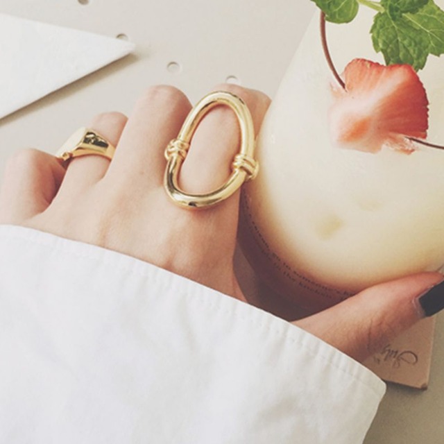 wide oval ring L0624