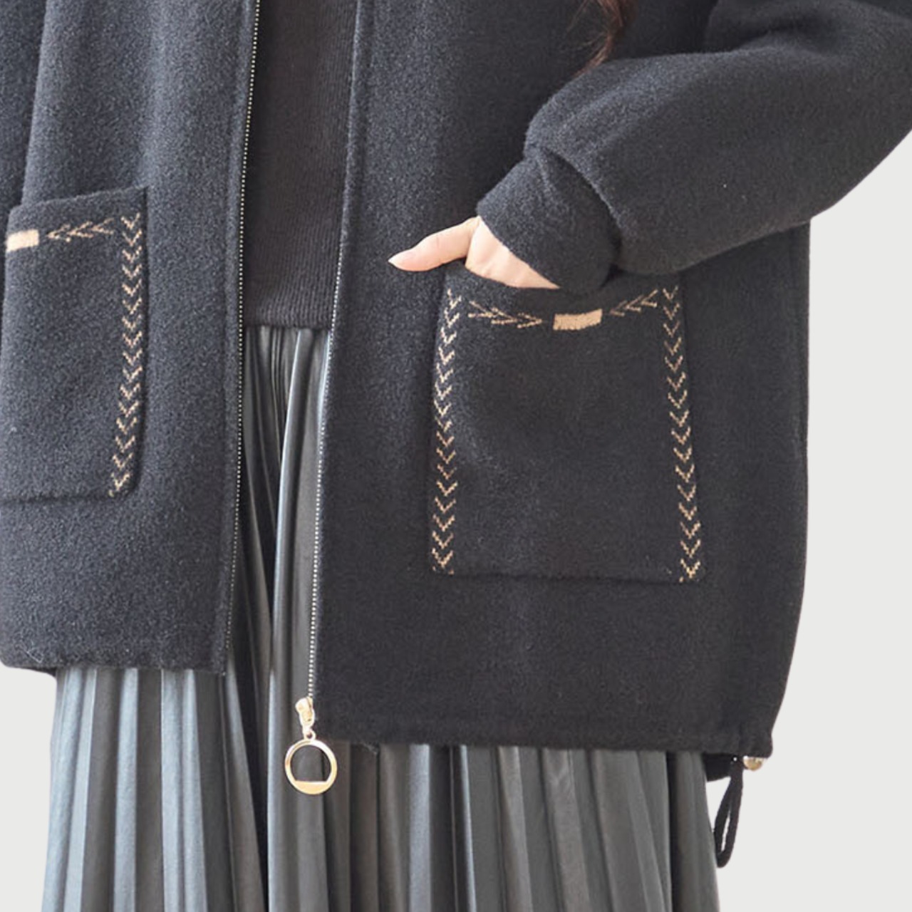 【SALE 50%OFF 4/10 10:00まで】TRUBE スマイルパッチ フーデッドニット ブルゾン【M~L】ブラック