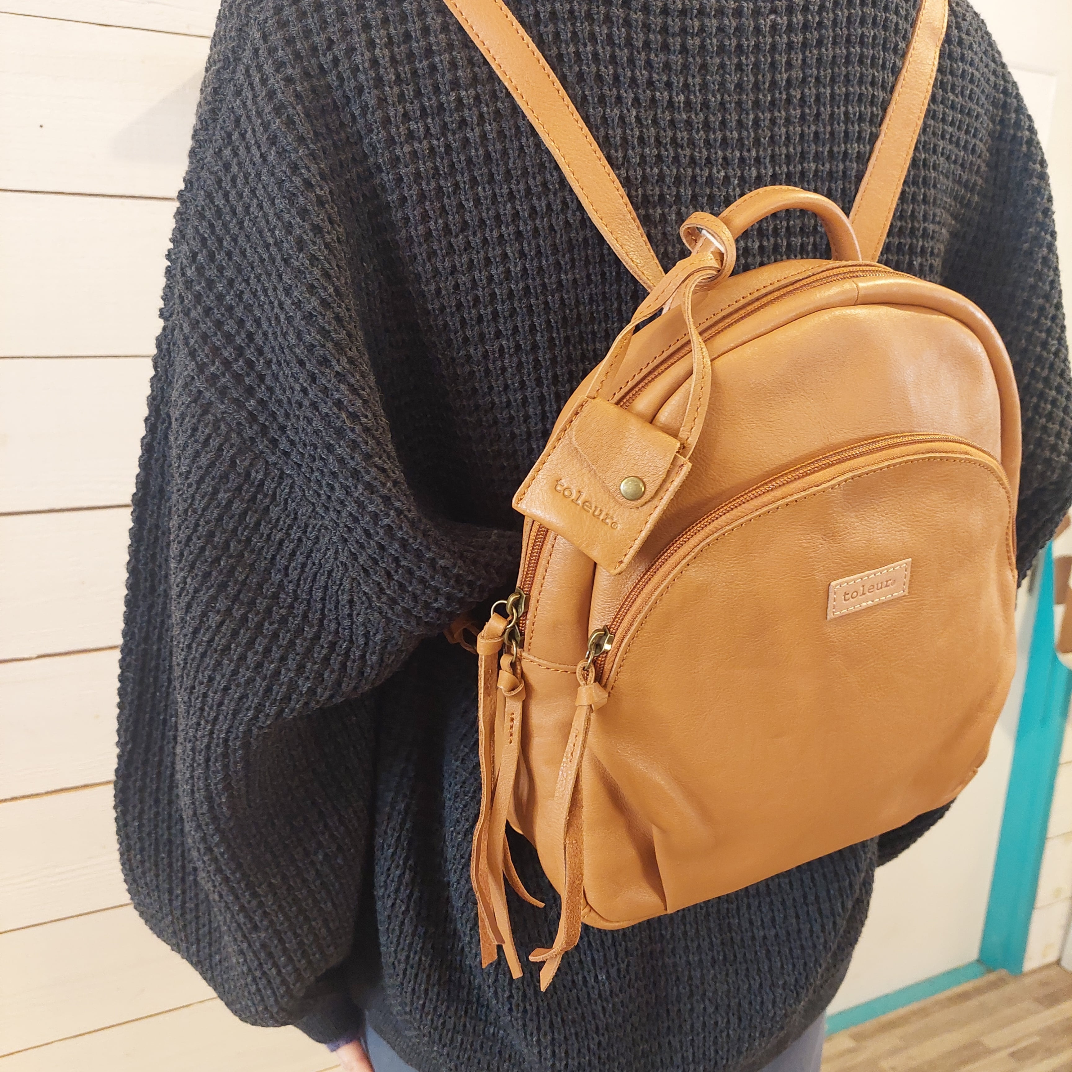 toleur カウレザーリュック   P-441