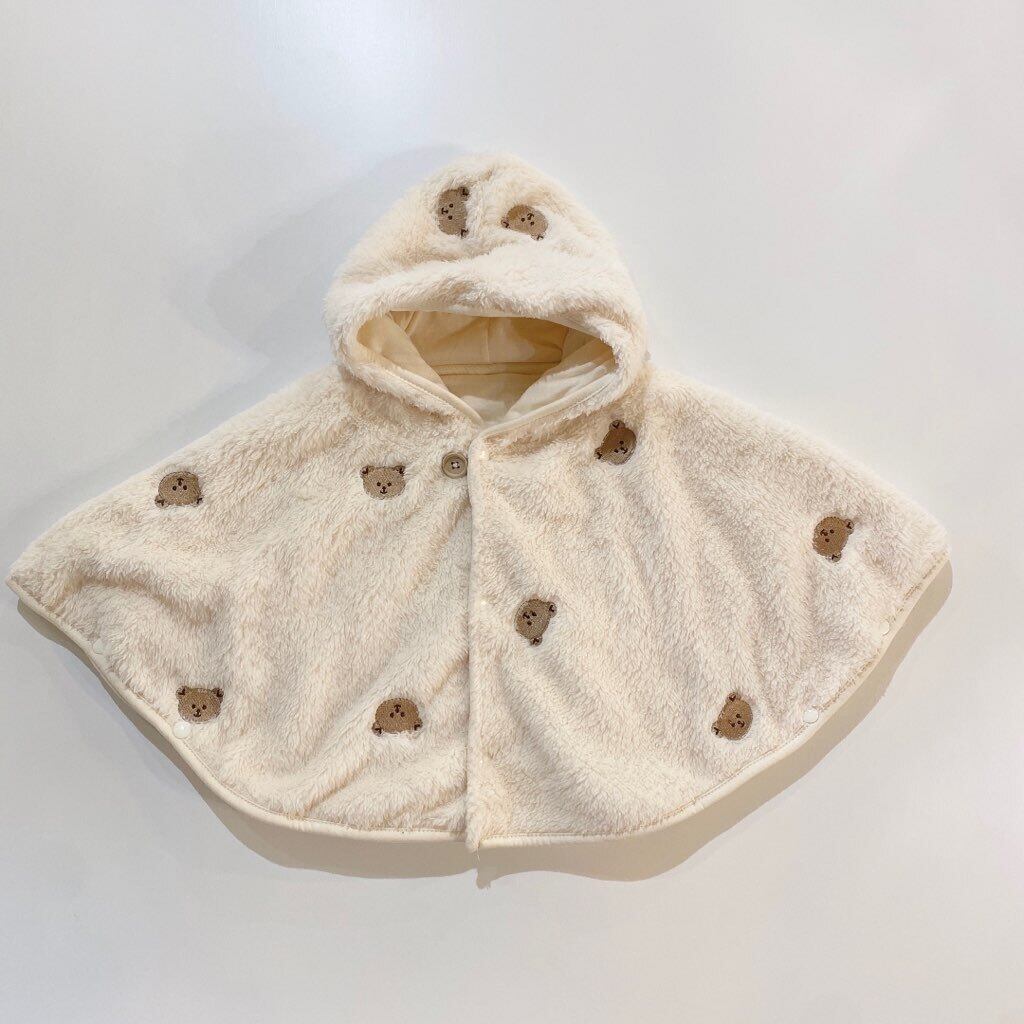 刺繍ベビーポンチョ