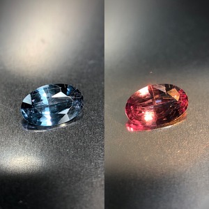 蠱惑のベキリーブルー 0.25ct 天然 カラーチェンジ ガーネット