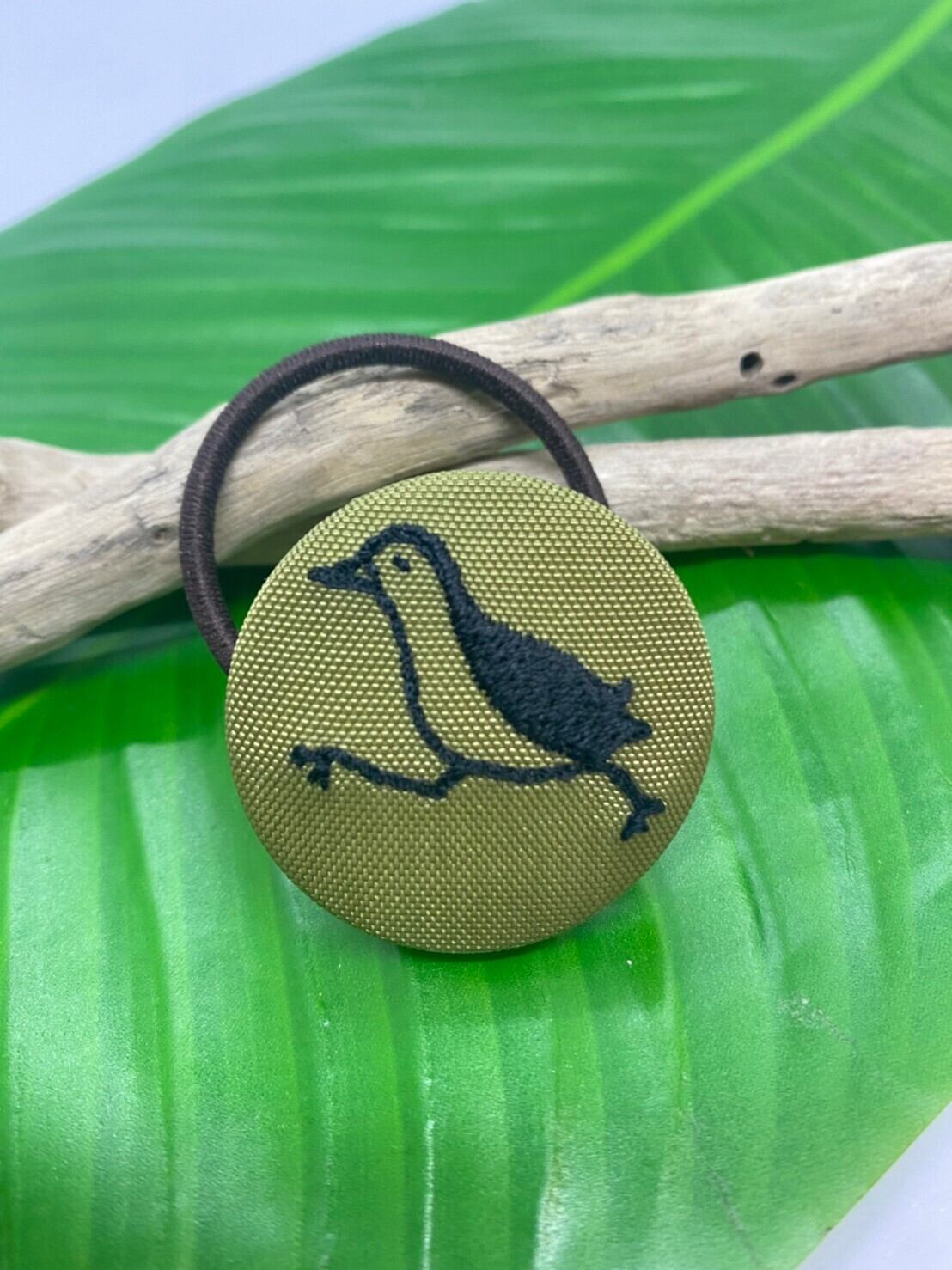 シロハラクイナ刺繍ヘアゴム | Coconuts boat ココナッツボート石垣島