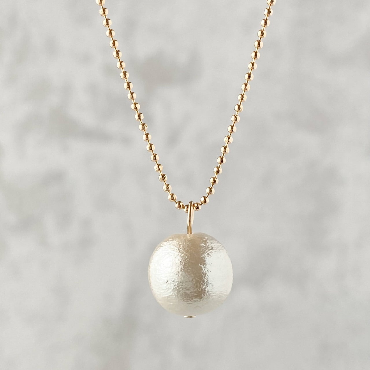 ネックレス コットンパール 一粒 ボールチェーン 定番 デイリーアクセ プレゼント ギフト クリスマス Prunelle 大人の上品 華やかアクセサリー