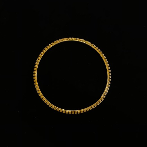 Multi rhinestone narrow bangle