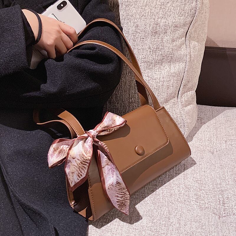 オータムウィンターレッドスタンダード レトロ 秋物 冬物 Tiancai_Wing_Bag28030635310