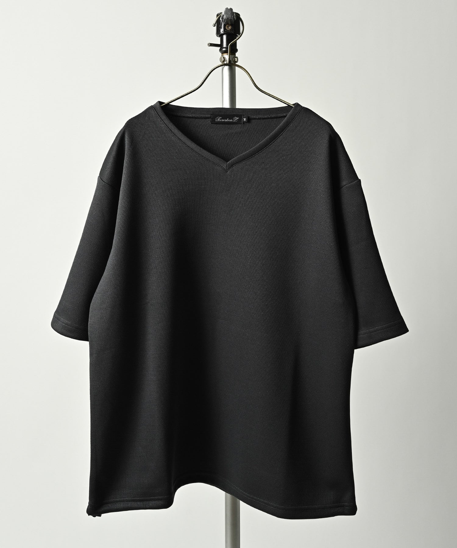 Revertical V-neck drawstring hem T-shirt (CHA) RV9215