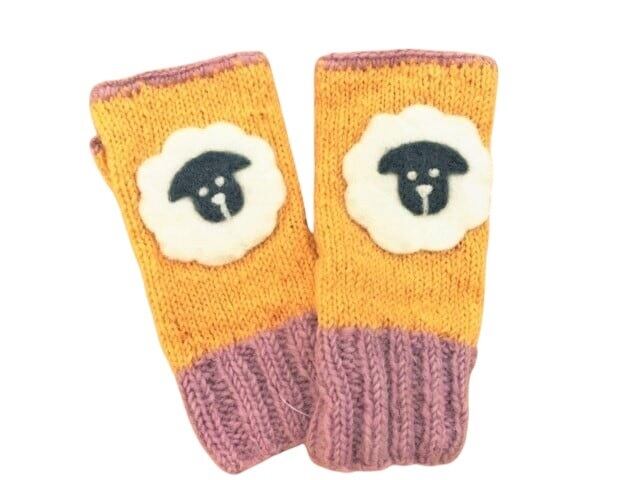 手編み裏フリースハンドウォーマー・ヒツジ