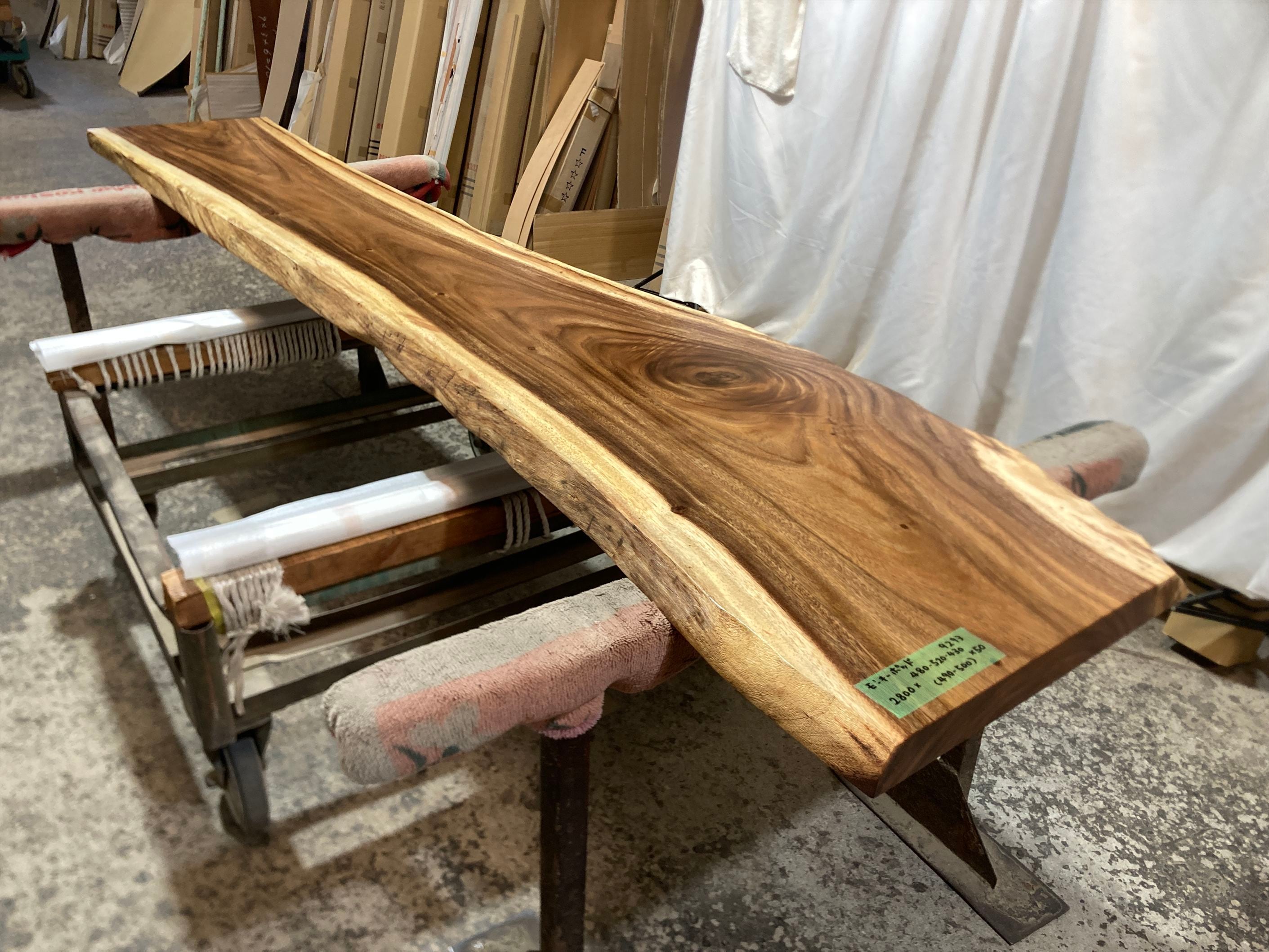 花台 | 銘木無垢材一枚板の来宝綜合銘木工業株式会社オンライン