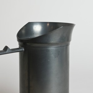 Pewter Measure Cup / ピューター メジャー カップ〈 ピューター / ブロカント / 一輪挿し / アンティーク / ヴィンテージ 〉112849