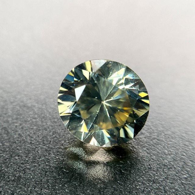 ⁂天然⁂　◇リューコガーネット◇　3.27ct 　ミャンマー産