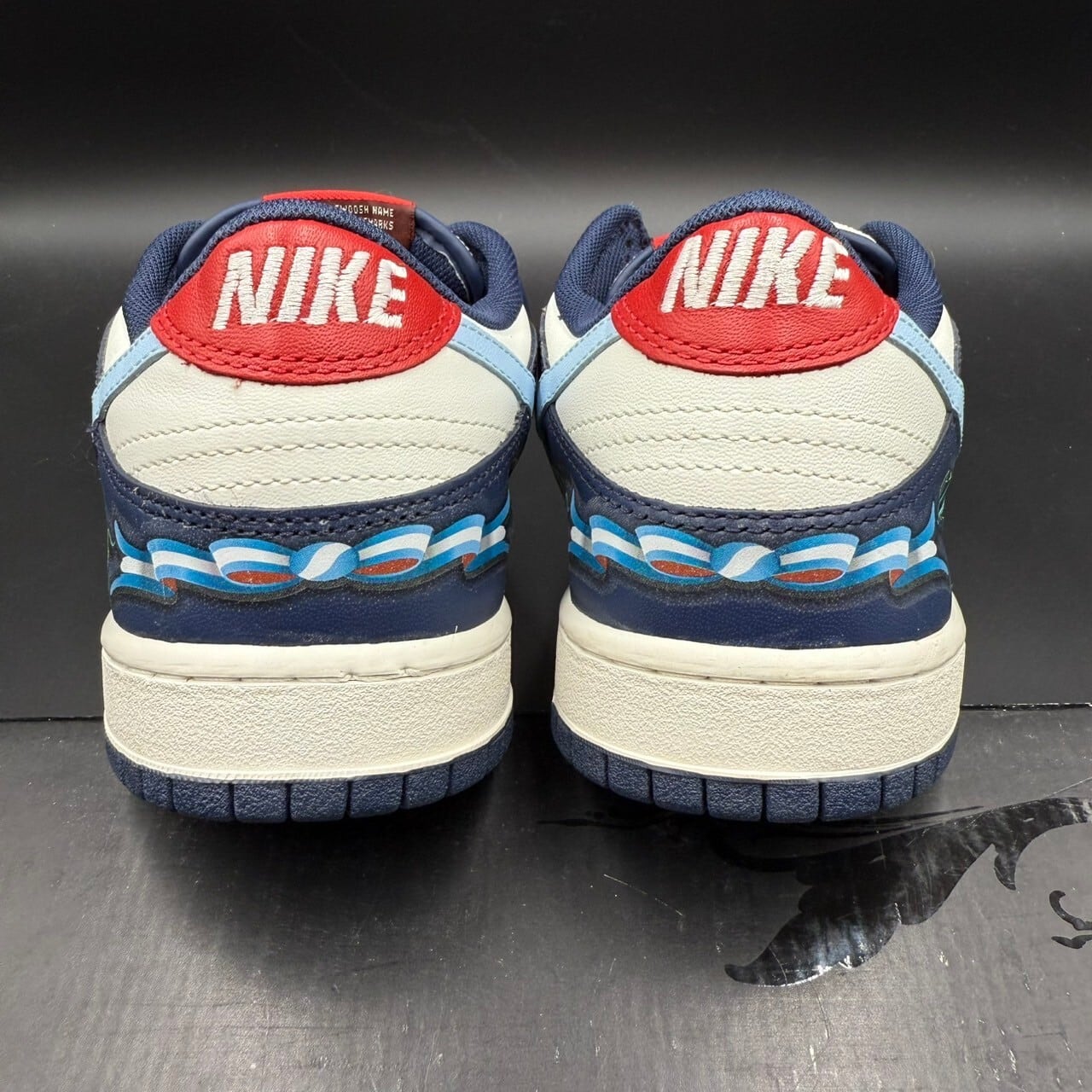 dunk low emb fileteado