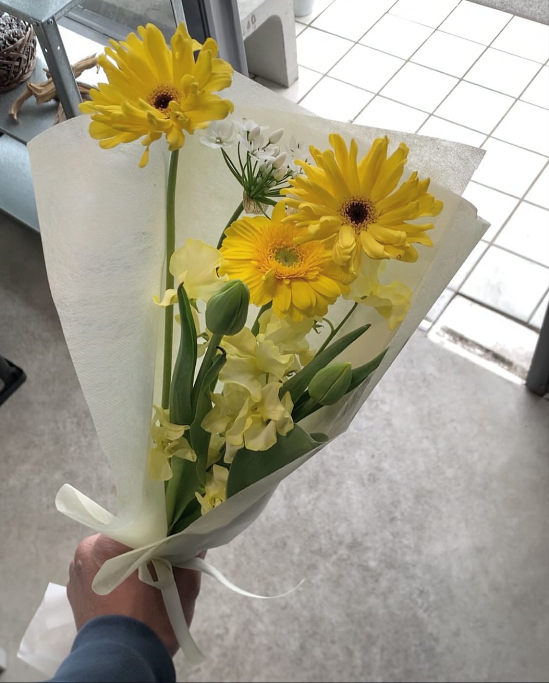 お花出品 来店用 : 花束 S size 【母の日】 | CUCUA FLOWER【母の日限定】