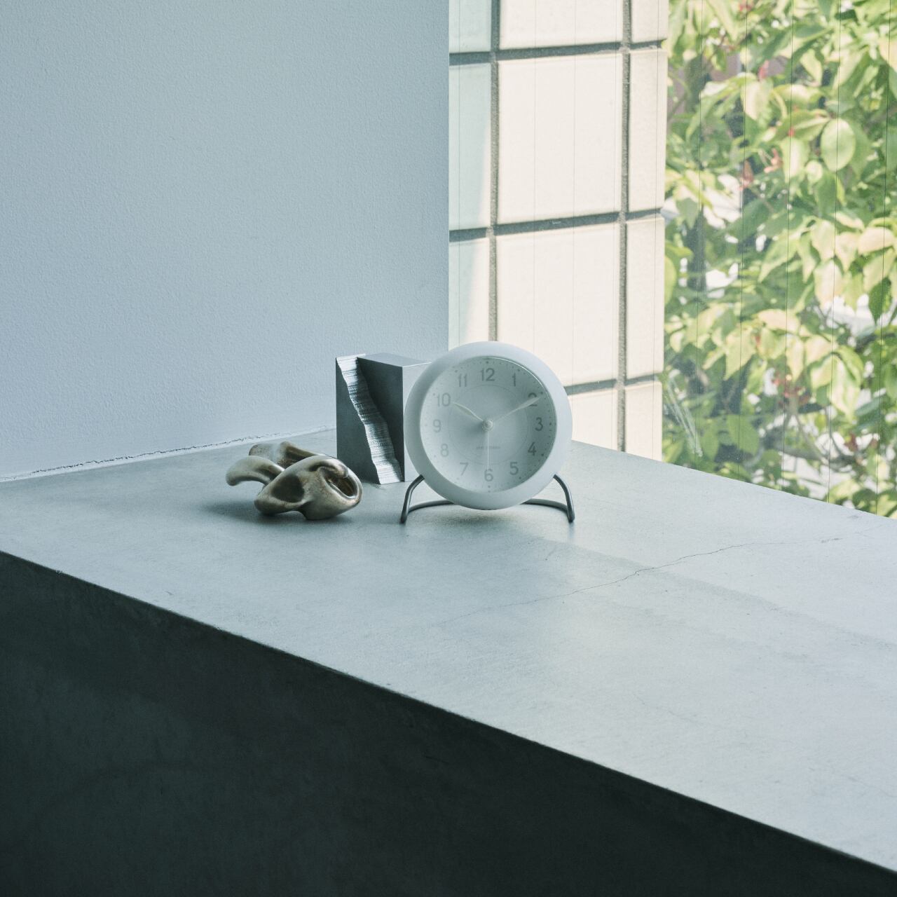 数量限定】Table Clock / STATION Bellevue / Φ110mm / ARNE JACOBSEN