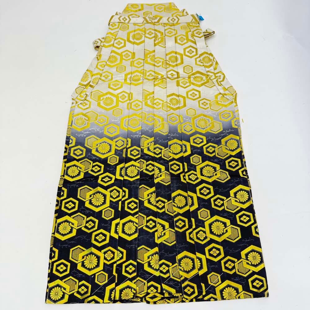 袴 行灯袴 男袴 紐下丈92cm 男性用袴 2Lサイズ 成人式袴 金 黒 中古 4632