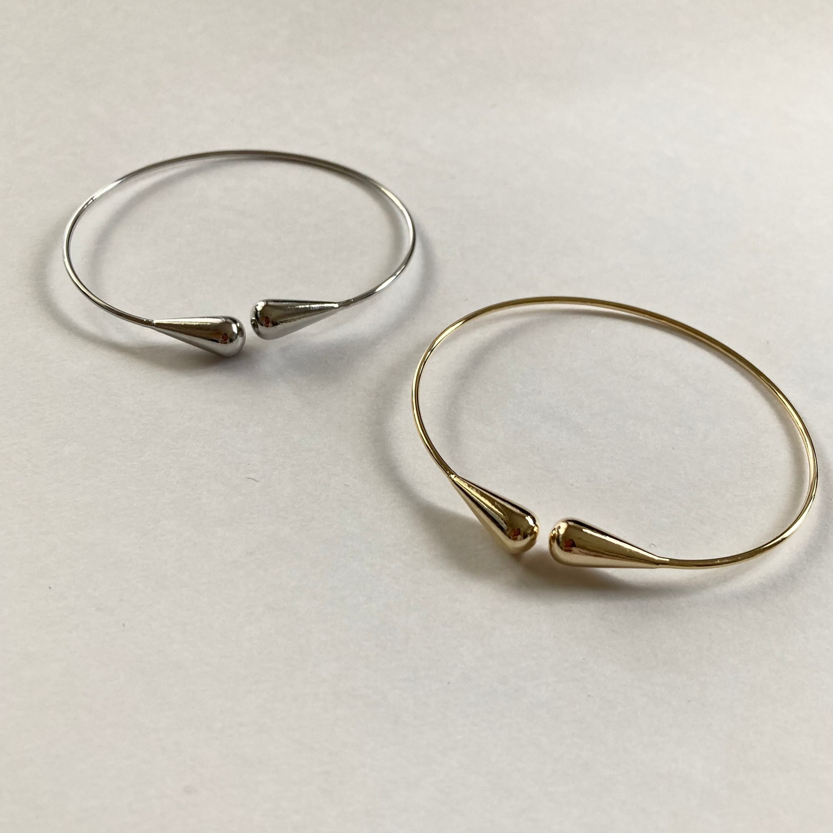 ドロップメタルバングル