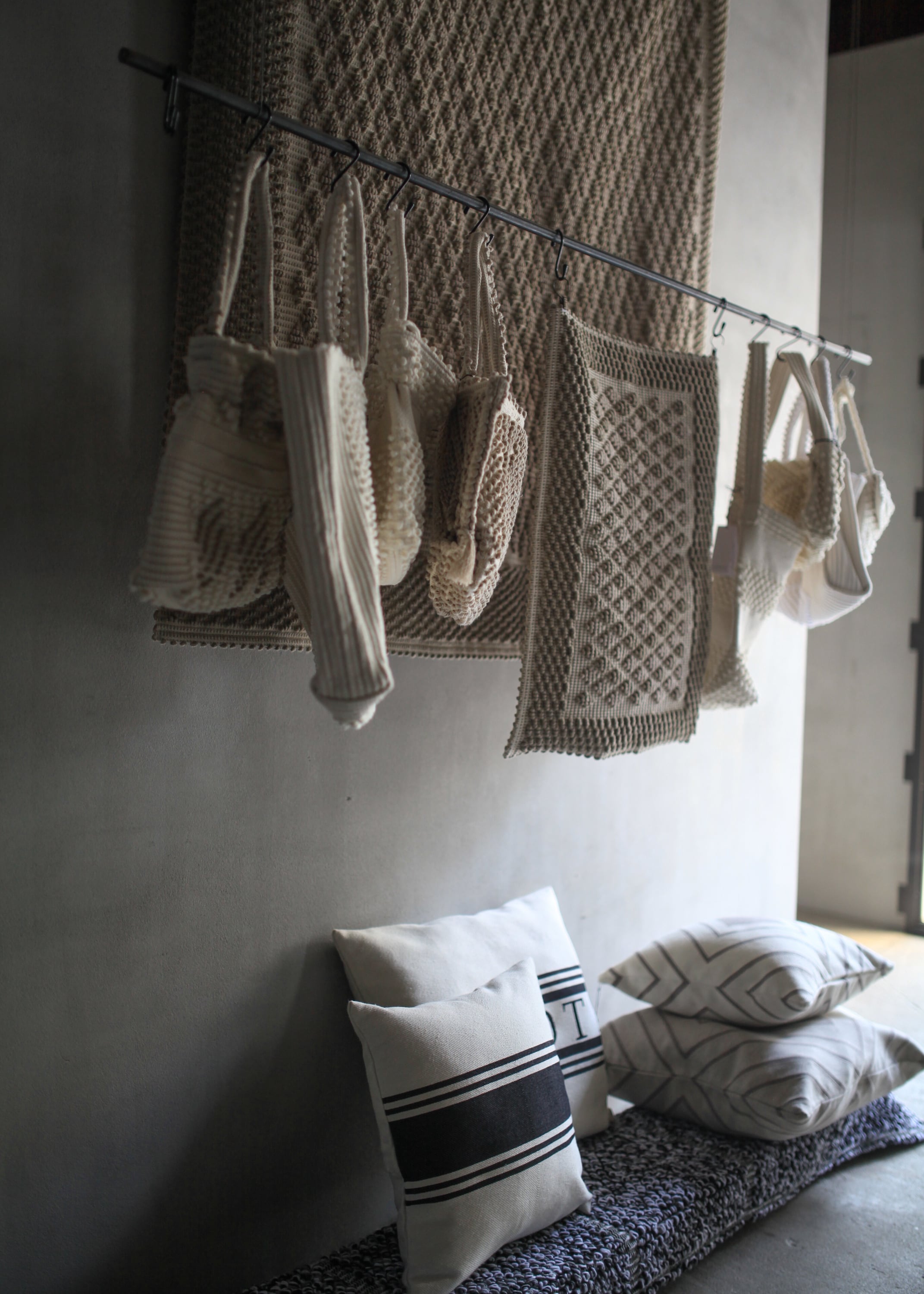 Antonello Tedde x MUTTE original RUG - big - | MUTTE