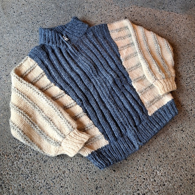 カナダ製 ジップセーター used [301108]